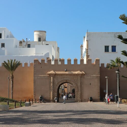 Essential Cultural Etiquette Tips for Visiting Morocco